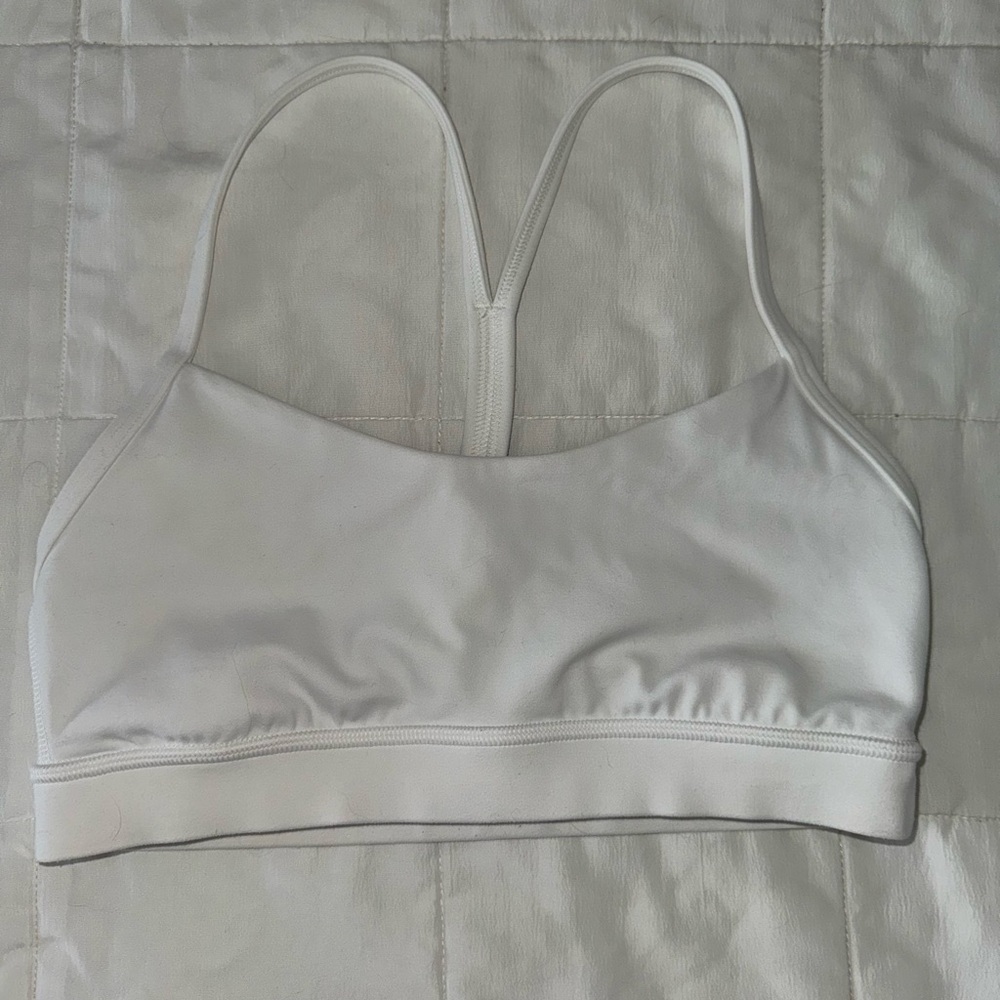 lululemon flow y bra nulu